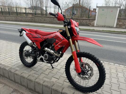 QJ Motor COV 125 X