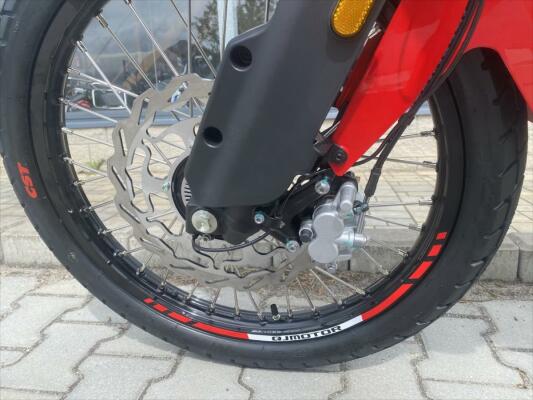 QJ Motor SRT 125 DX