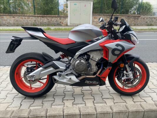 Aprilia Tuono 660