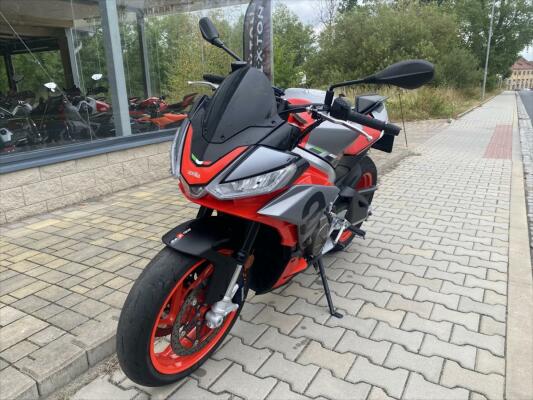 Aprilia Tuono 660