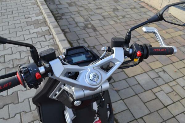 Italjet Dragster 200 black