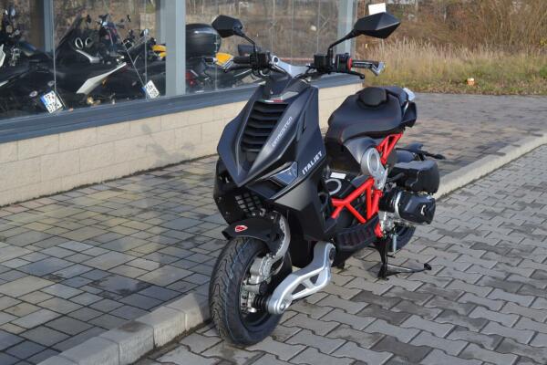 Italjet Dragster 200 black