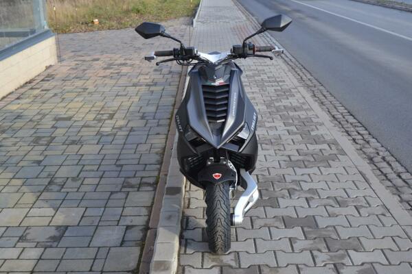 Italjet Dragster 200 black