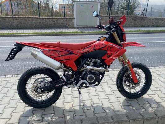 QJ Motor COV 125