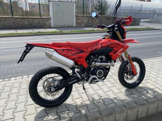 QJ Motor COV 125