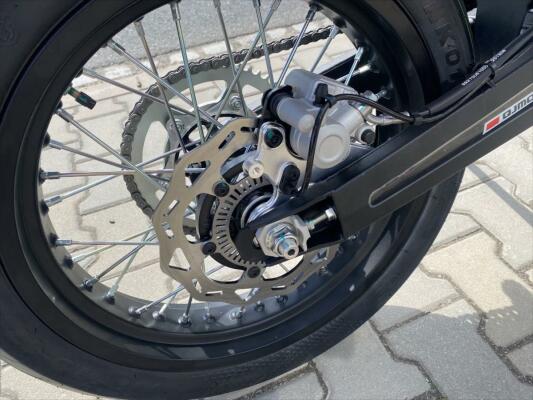QJ Motor COV 125