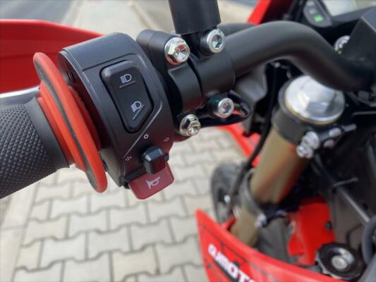 QJ Motor COV 125
