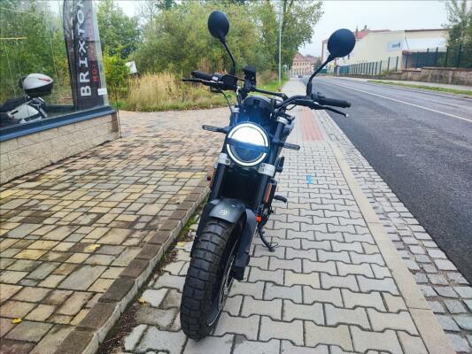 Husqvarna Svartpilen 125