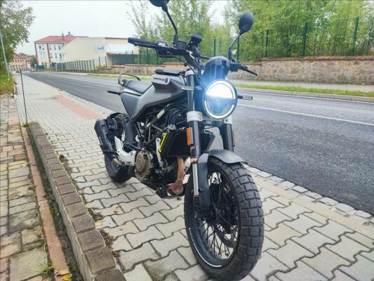Husqvarna Svartpilen 125