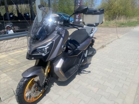 QJ Motor ATR 125
