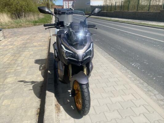 QJ Motor ATR 125